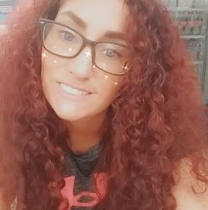 Meet your Posher, Jillian